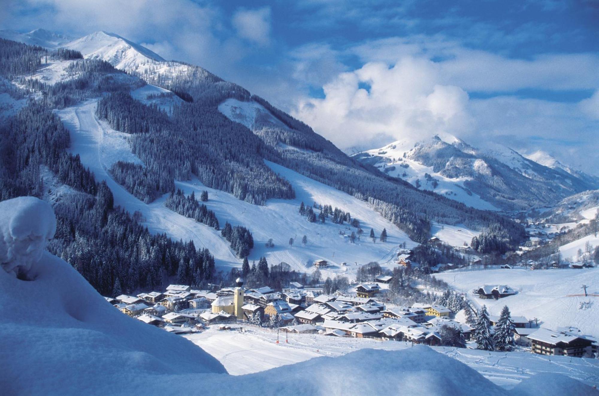 Pension Haus Riedlsperger Saalbach-Hinterglemm Eksteriør billede
